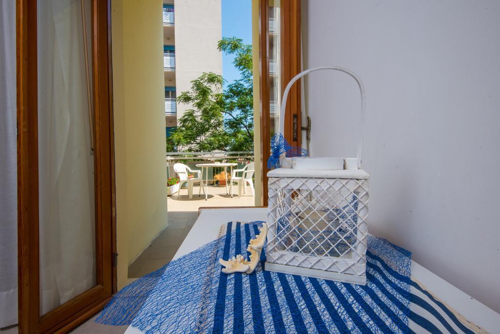 Hotel Venezia Cattolica Exterior photo